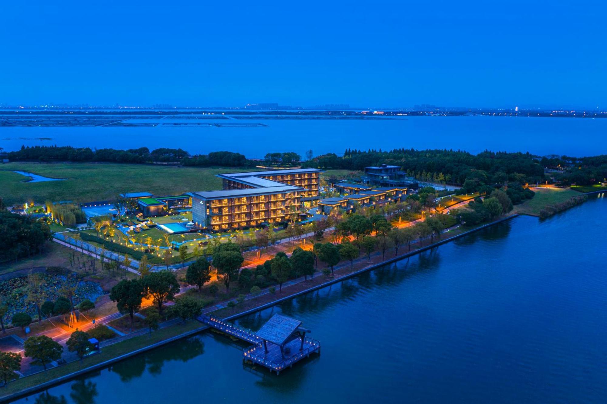 Hotel Indigo Suzhou Yangcheng Lake By Ihg Екстериор снимка