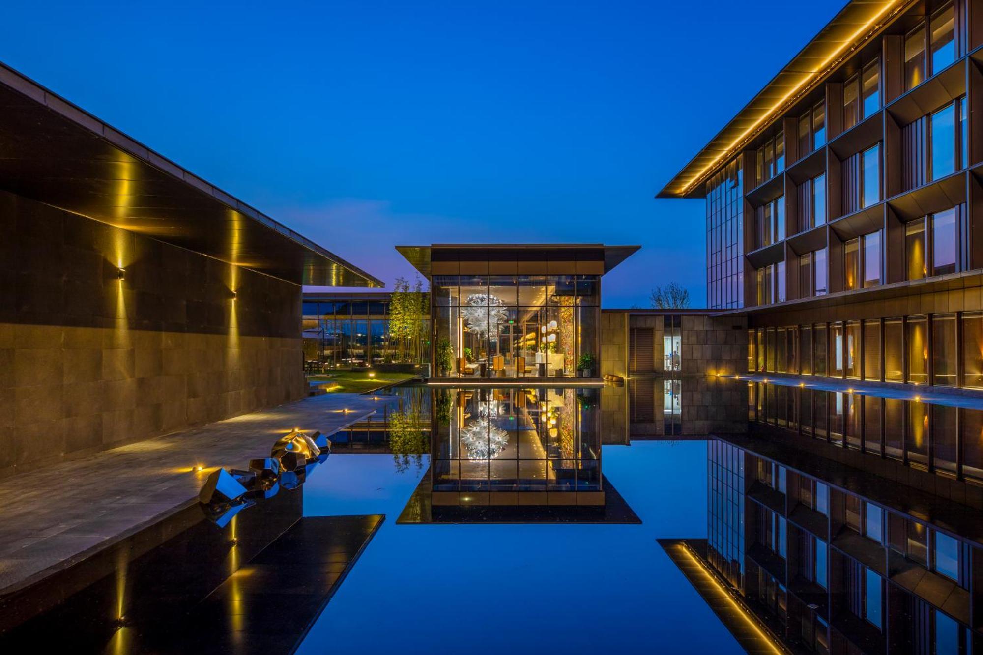 Hotel Indigo Suzhou Yangcheng Lake By Ihg Екстериор снимка